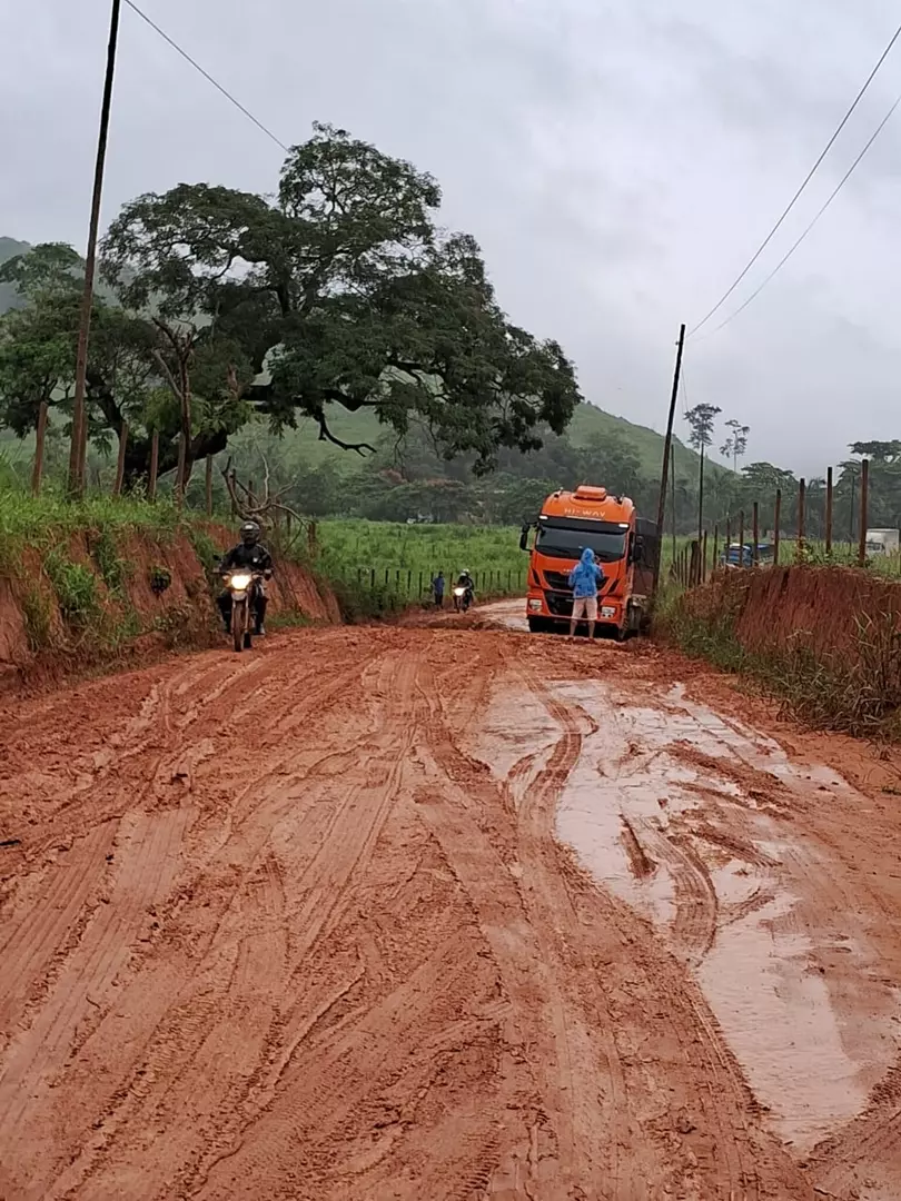 Estrada que liga Ipanema a Taparuba poderá ficar intransitável devido às chuvas